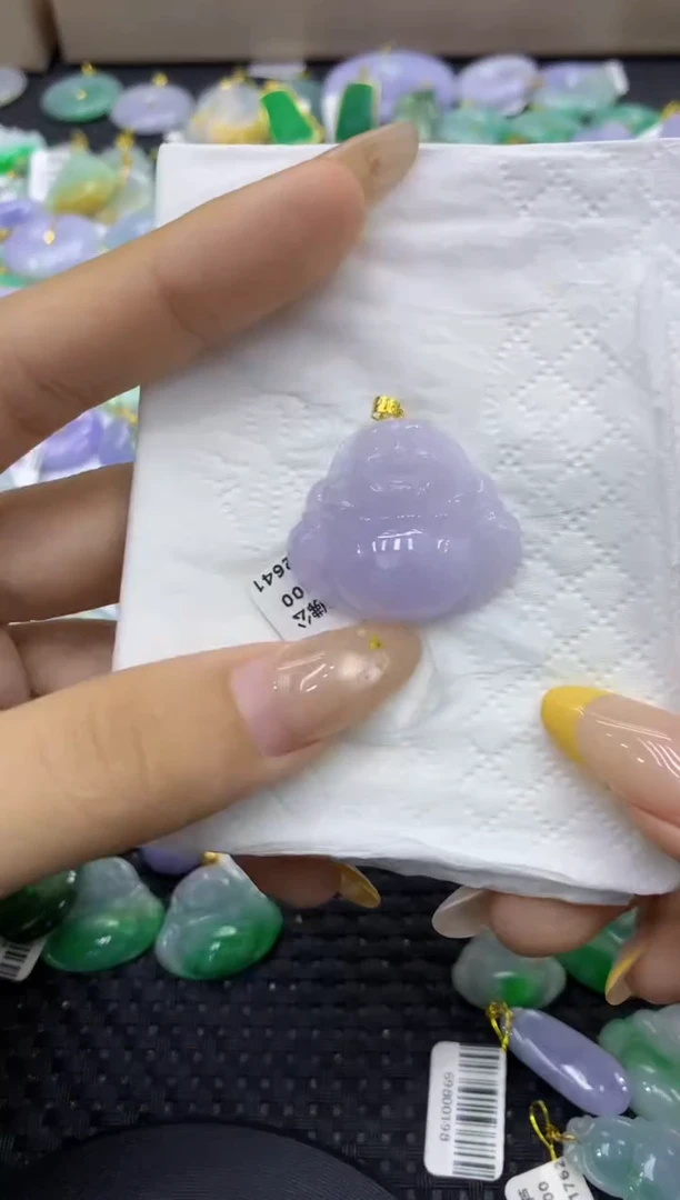 颈饰18K金镶嵌翡翠天然缅甸翡翠A货