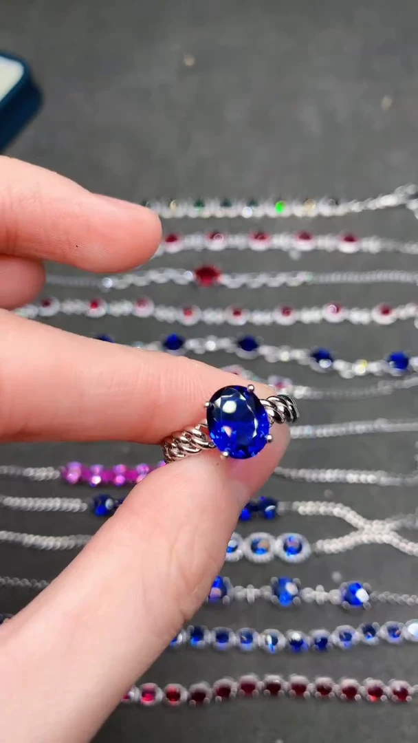 【闪购商品】蓝宝石戒指银S925镶嵌........