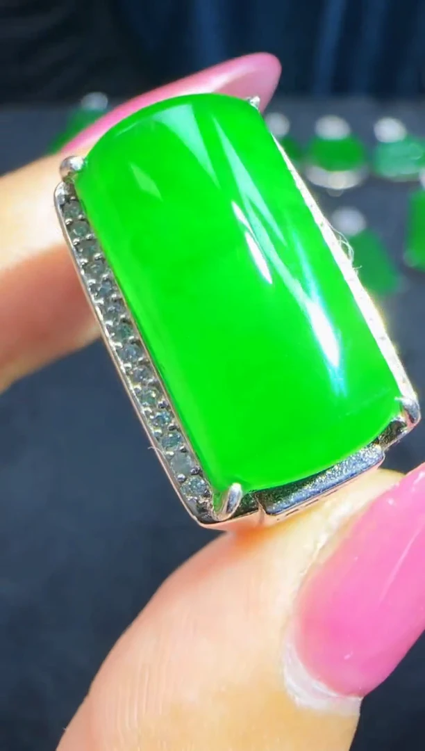 定制翡翠未镶嵌翡翠戒指114