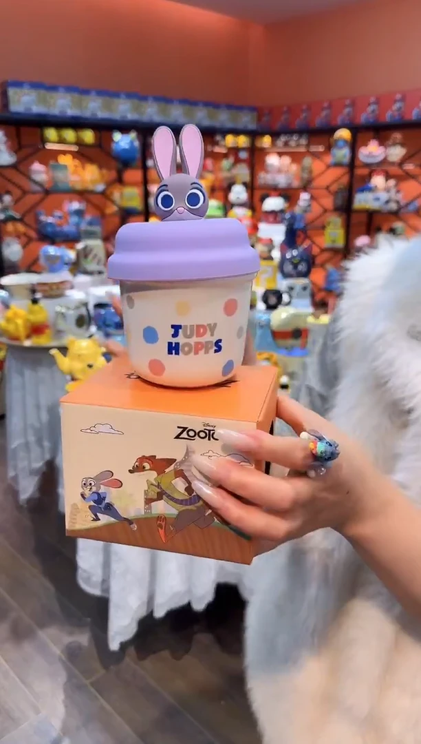 瓷片@@疯狂动物城兔子警官陶瓷手握杯