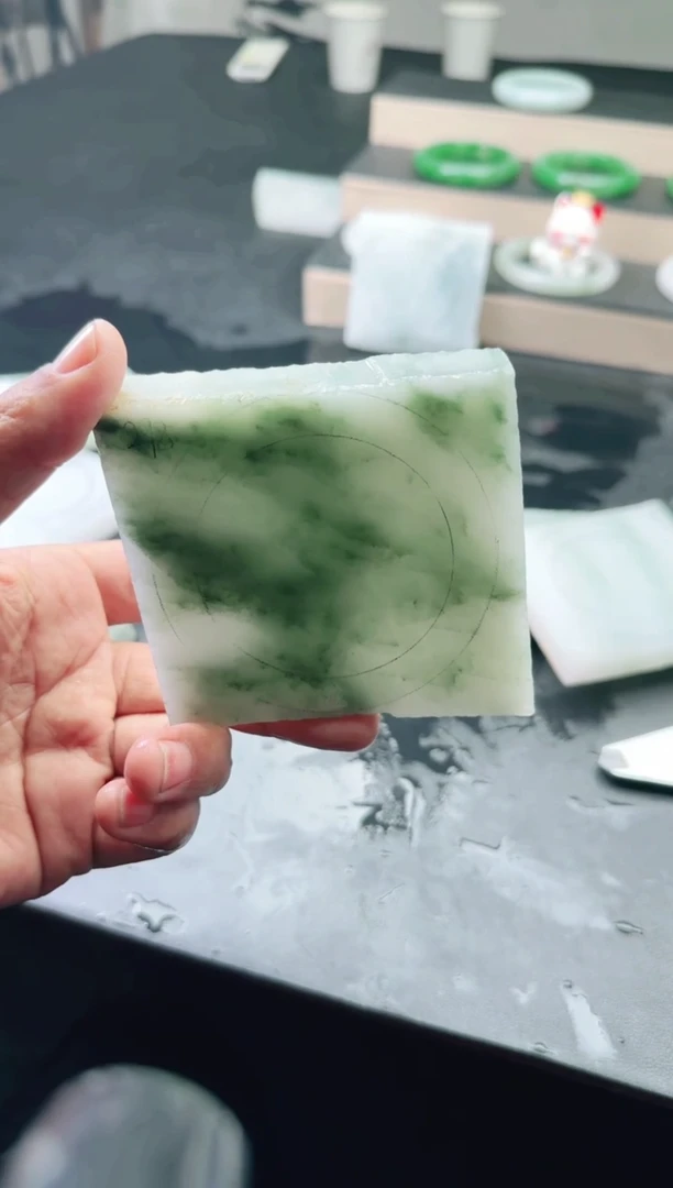 【闪购商品】定制石英质玉手镯