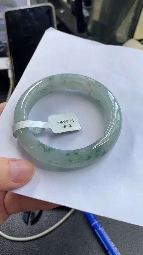 未镶嵌手镯翡翠//20257672