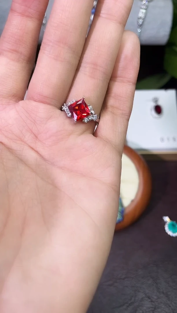 合金合成钻石耳饰芬达戒指