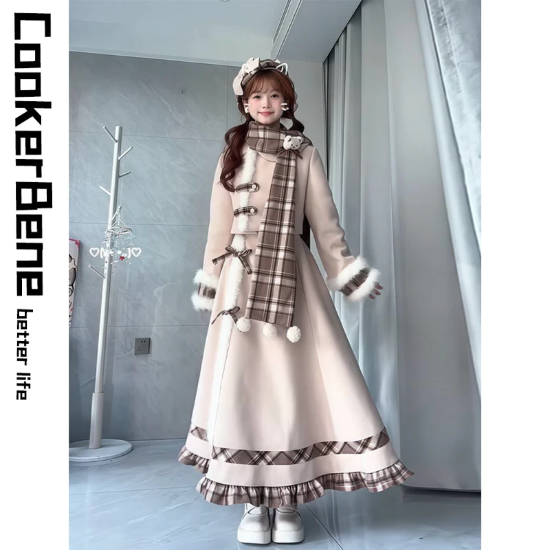 公主风秋冬新款氛围感穿搭甜美可爱格子拼接围巾外套长裙毛呢套装