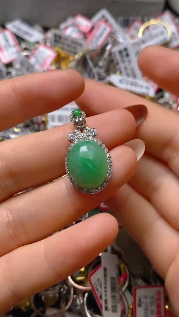 银S925镶嵌戒指翡翠百内无证书