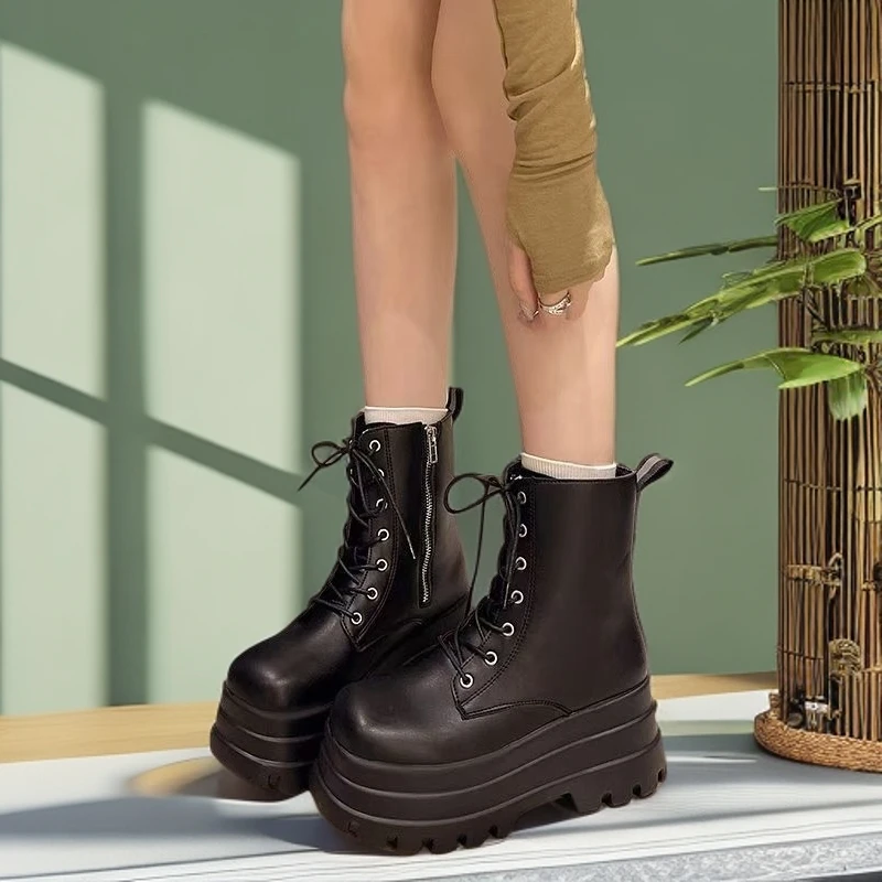 新款cos增高鞋8cm松糕鞋增高显高显廋厚底英伦风防滑短靴短筒马丁