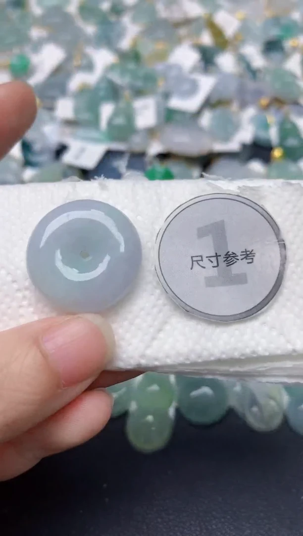 颈饰未镶嵌翡翠天然缅甸A货翡翠