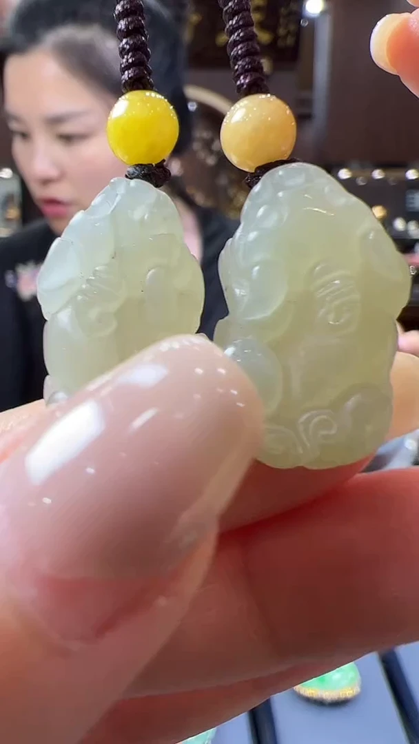 【闪购商品】和田玉挂件未镶嵌貔貅手机挂（多样性发其一）