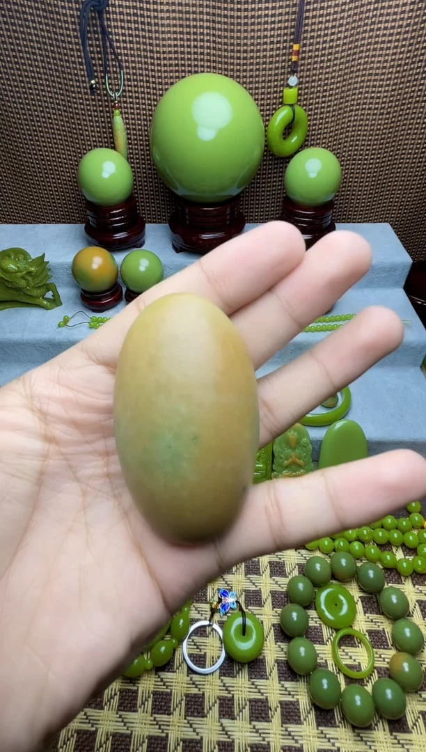 石材随****存椭圆原石