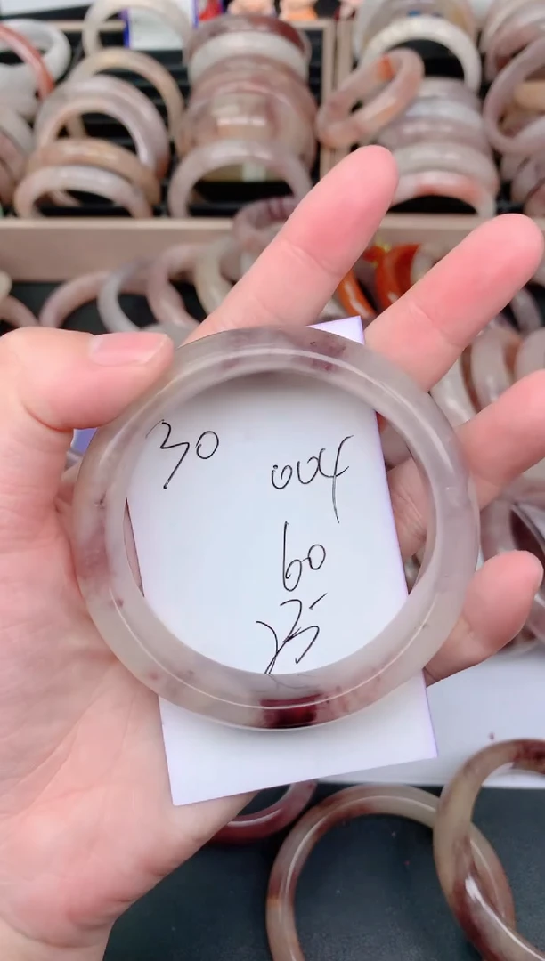 未镶嵌手镯石英质玉004