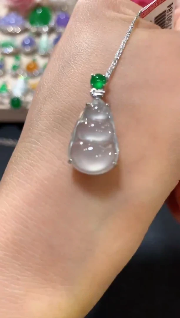 吊坠(不含链)18K金镶嵌翡翠z45