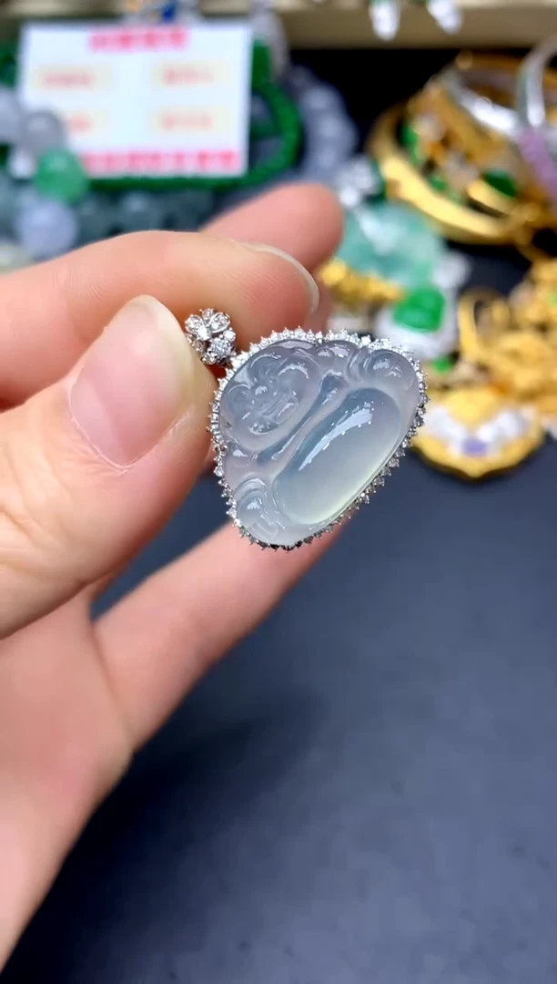 颈饰18K金镶嵌翡翠318 -中国好珍宝