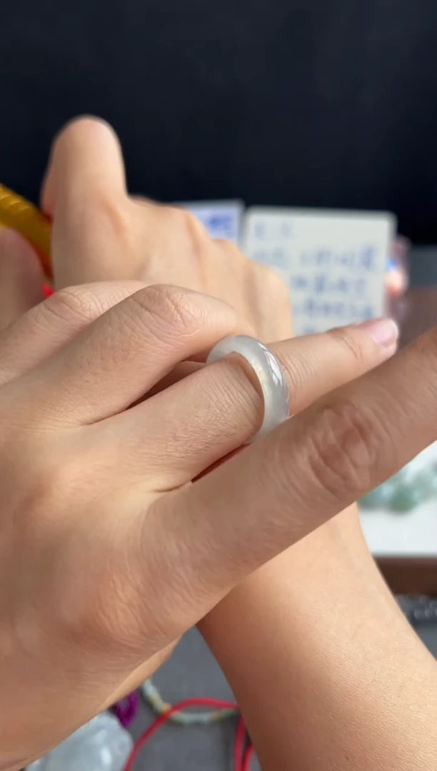 翡翠未镶嵌吊坠(不含链)317买断15