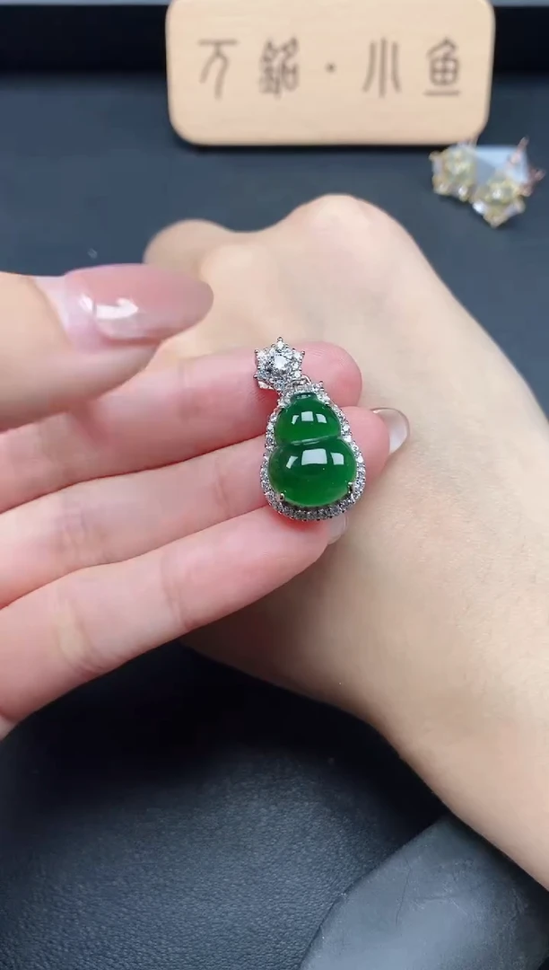 翡翠戒指银S925镶嵌1515