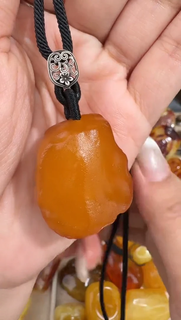 裸石琥珀未镶嵌琥珀