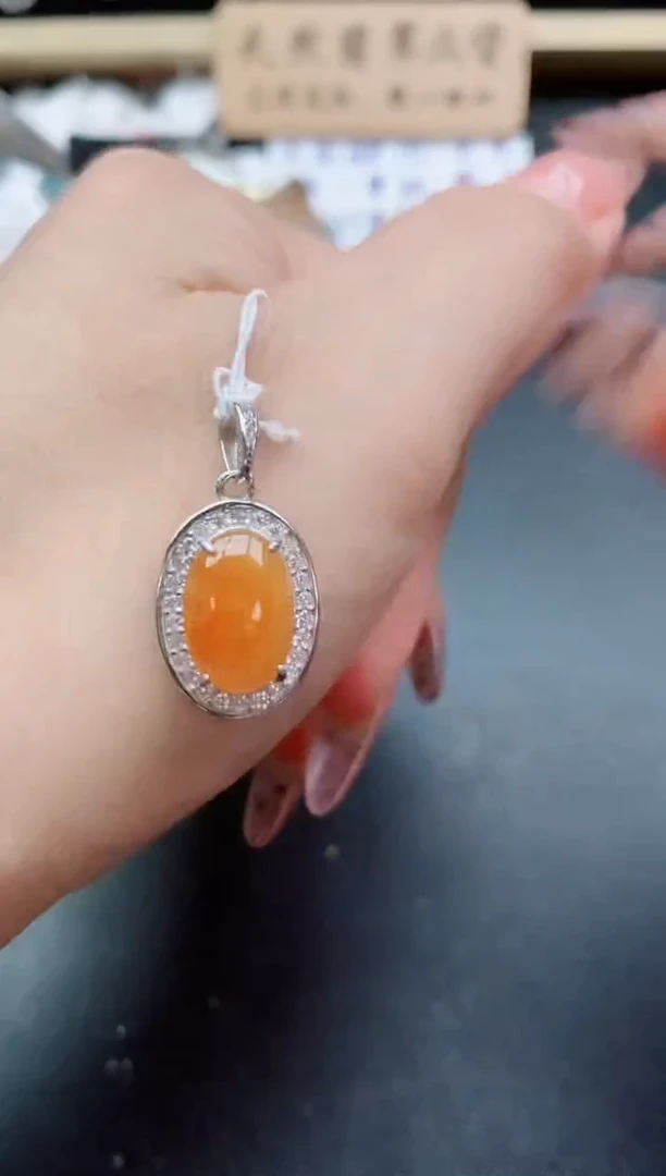 吊坠(赠链)银S925镶嵌翡翠1