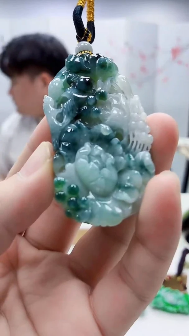 未镶嵌定制翡翠5060bb-毛货挂件18