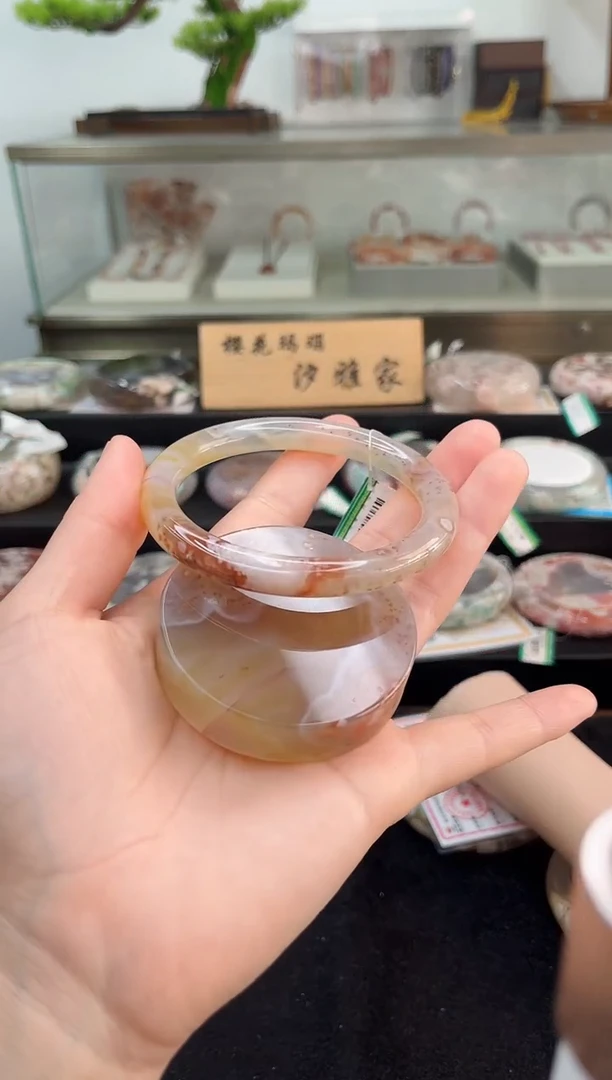 未镶嵌手镯石英质玉63圈口（赠品镯心）611913