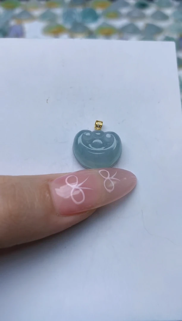 翡翠18K金镶嵌颈饰天然翡翠A货