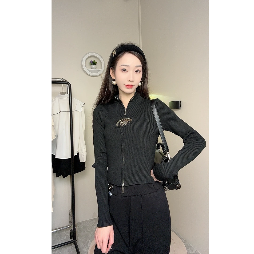 韩版休闲修身显瘦百搭气质时尚高领长袖网红黑色毛衣