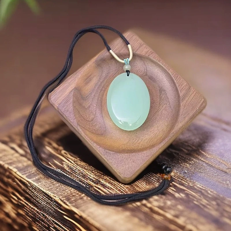 【恩琪珠宝】新疆若羌产地天然玉石 新疆料且末蓝天空蓝圆牌