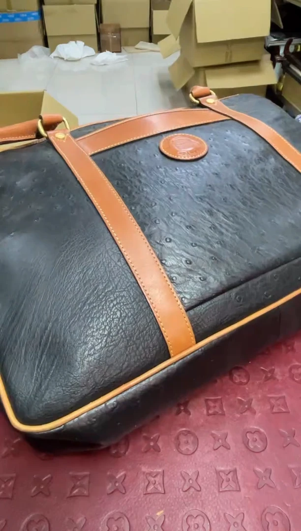 水牛剖层皮革海***L默认微瑕，no退no换，介意勿拍