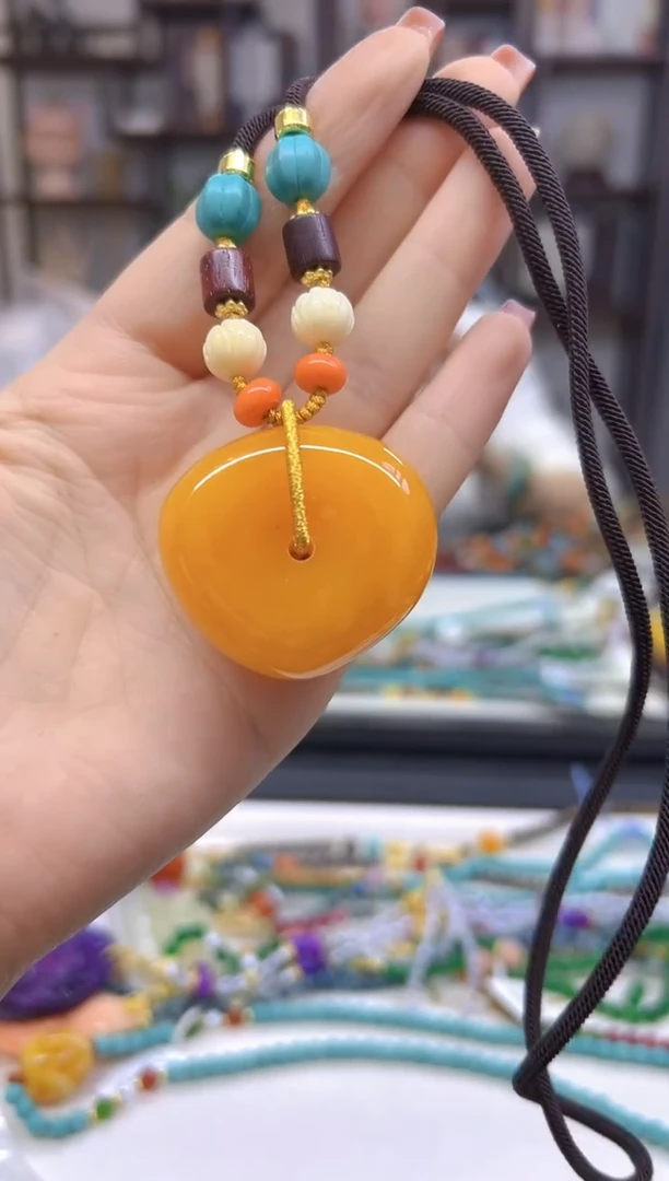 【闪购商品】蜜蜡毛衣链未镶嵌M384