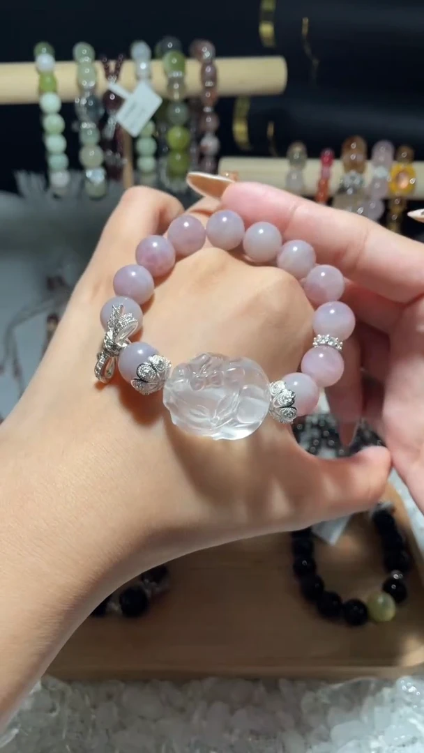 【闪购商品】水晶手链合金马达加斯加粉水+白水狐牌