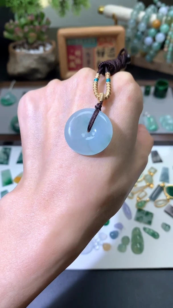 【闪购商品】翡翠吊坠(不含链)未镶嵌天然a货翡翠  吊坠qq001