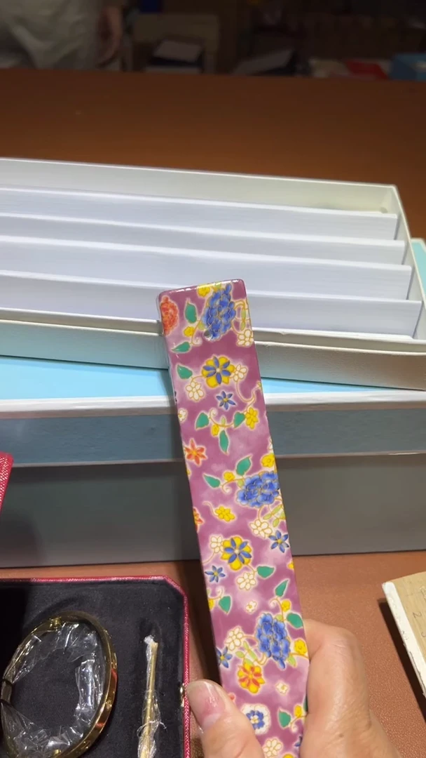 瓷片碗碟好物一件不留@@1