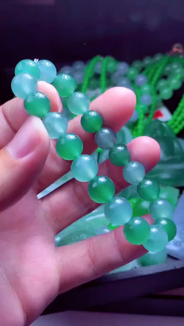 未镶嵌定制翡翠齐****#翡翠毛货定制