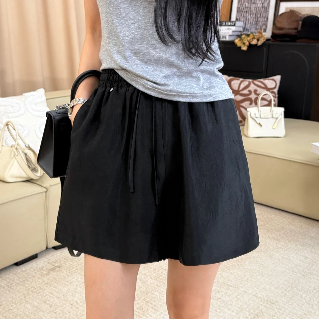 【一比Eby】“醋酸裤”极简高级肌理感休闲高腰阔腿短裤女热裤251312#