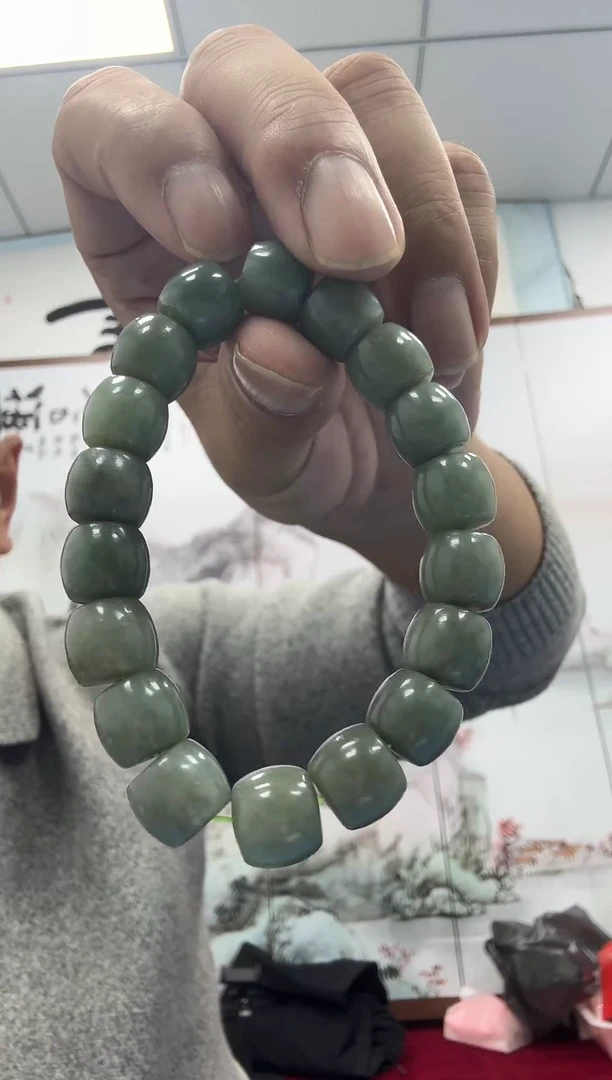 颈饰未镶嵌和田玉2