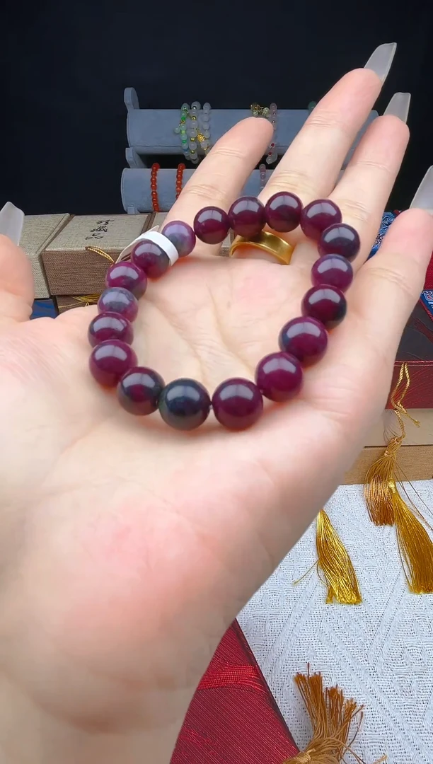 玛瑙/玉髓手链未镶嵌红彤彤轻奢珠宝手串