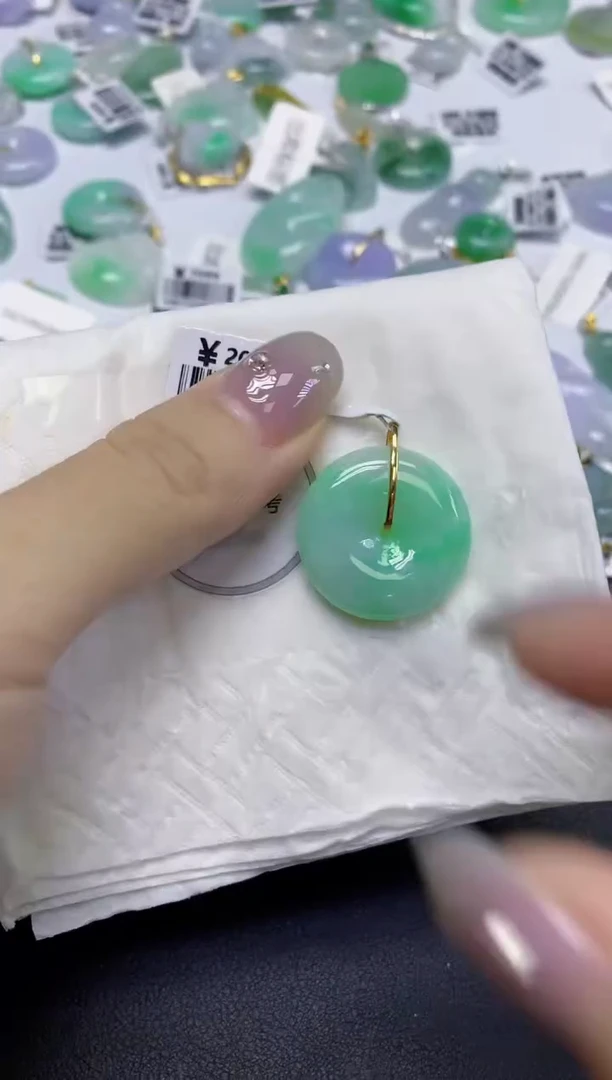 颈饰18K金镶嵌翡翠天然缅甸翡翠A货百元以上9元证书费自理