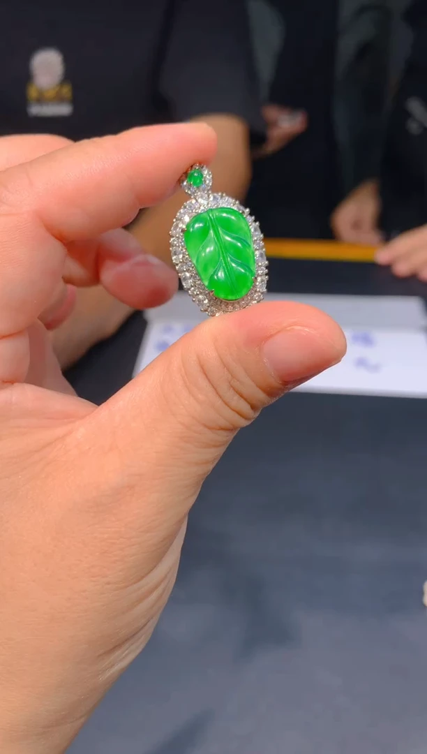 未镶嵌定制翡翠18定制翡翠—多样性发货（发其一）