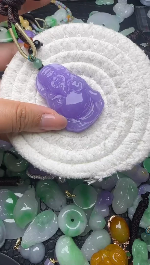 颈饰未镶嵌翡翠缅甸翡翠吊坠