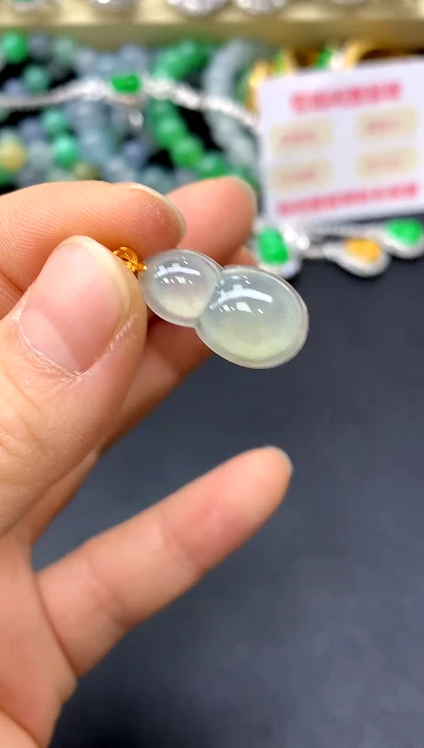 颈饰18K金镶嵌翡翠109-中国好珍宝