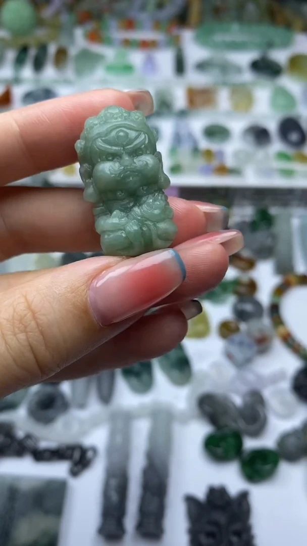 未镶嵌定制翡翠毛货定制不退不换