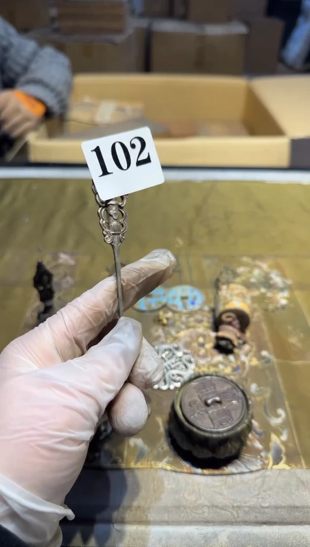 【闪购商品】瓷片102中古回流孤品一件