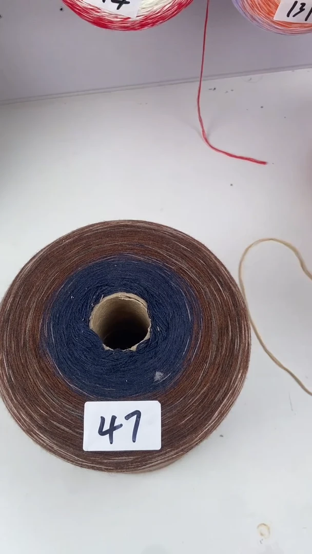 1块钱竞拍6股3斤山羊绒蛋糕线