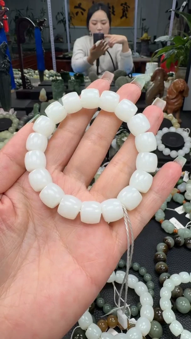 未镶嵌手串和田玉新疆黑山白玉卡12