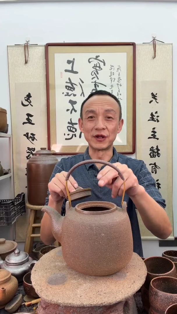 全手工红色活动把提梁壶非遗技艺