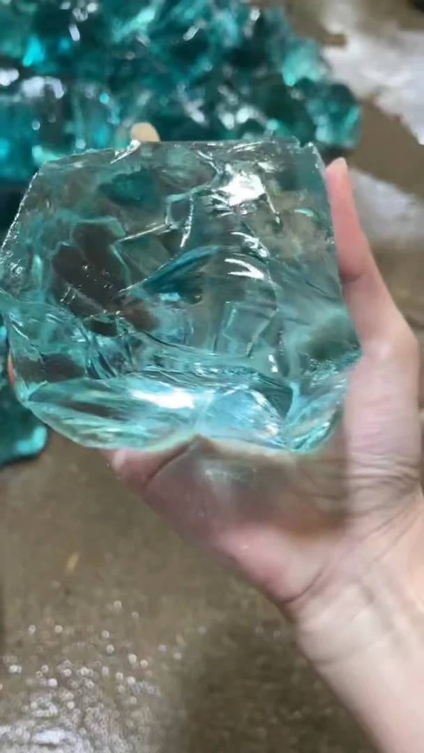 新疆托帕石原石摆件