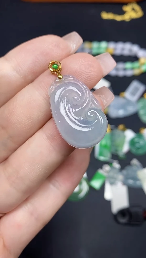 吊坠(不含链)18K金镶嵌翡翠如意18K金扣镶嵌@@CMT1033-1