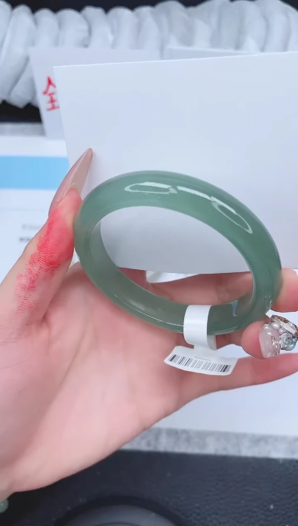 未镶嵌手镯石英质玉A123-55.1