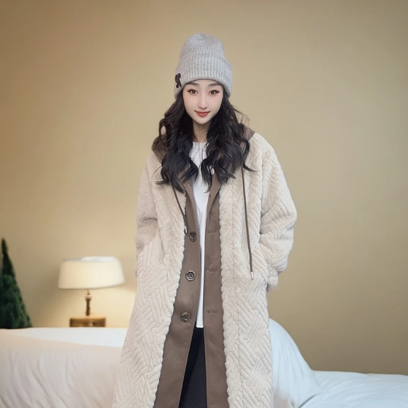主播推荐2025福利款假两件菱形设计风毛毛帽款外套