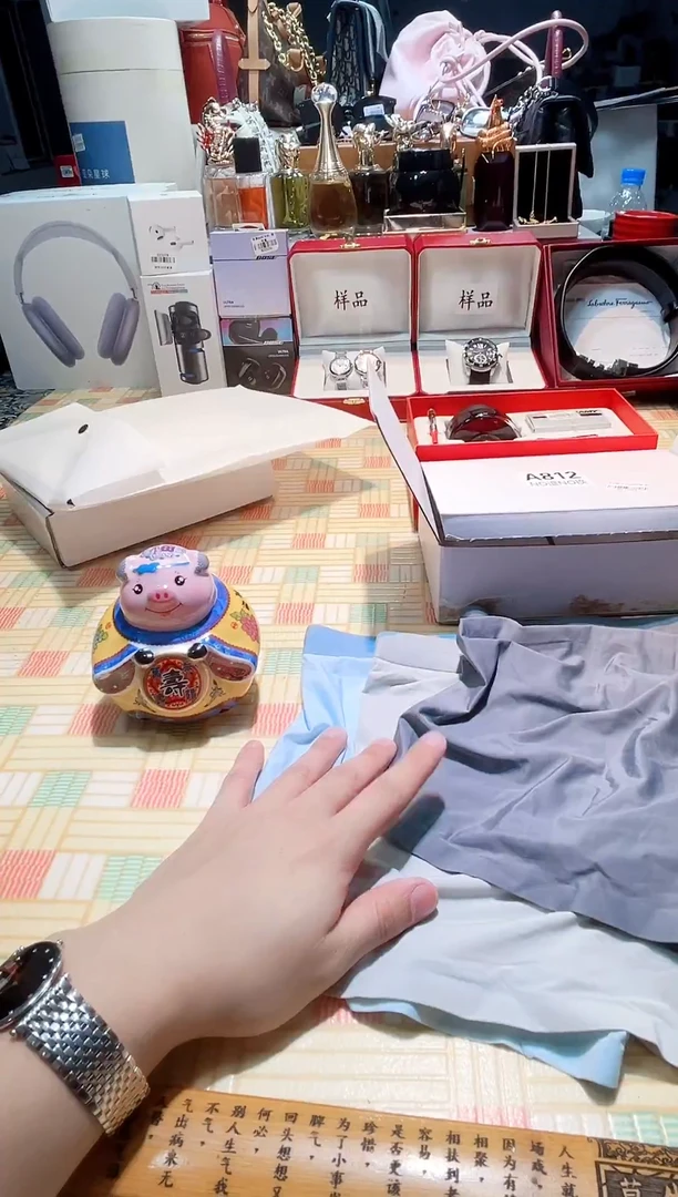 瓷片瓷器 库房到期 全部地板价@@1