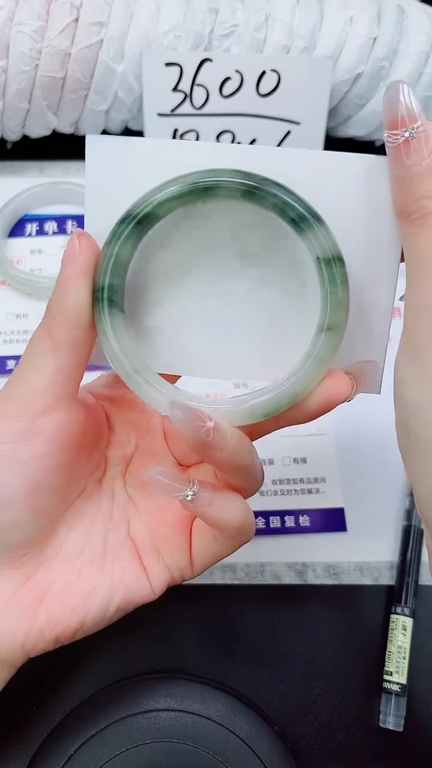 石英质玉手镯未镶嵌A84-55/56/57