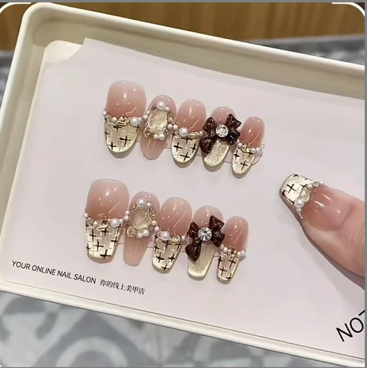 【可可小香】新款高品质纯手工穿戴甲美甲贴穿戴式光疗猫眼流行显白